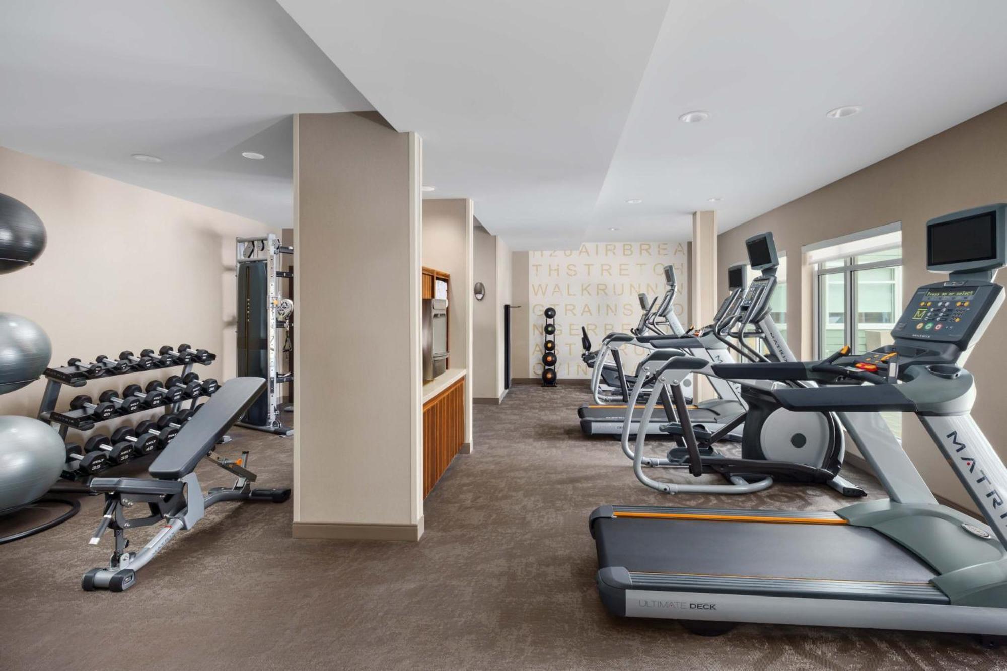 Residence Inn By Marriott New Haven Hamden Exterior photo